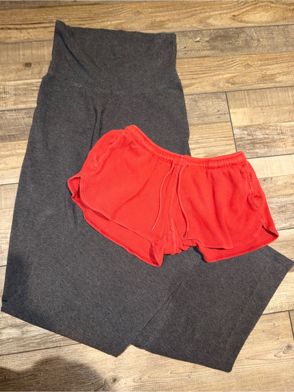 Brandy Melville Bundle Pre-Owned